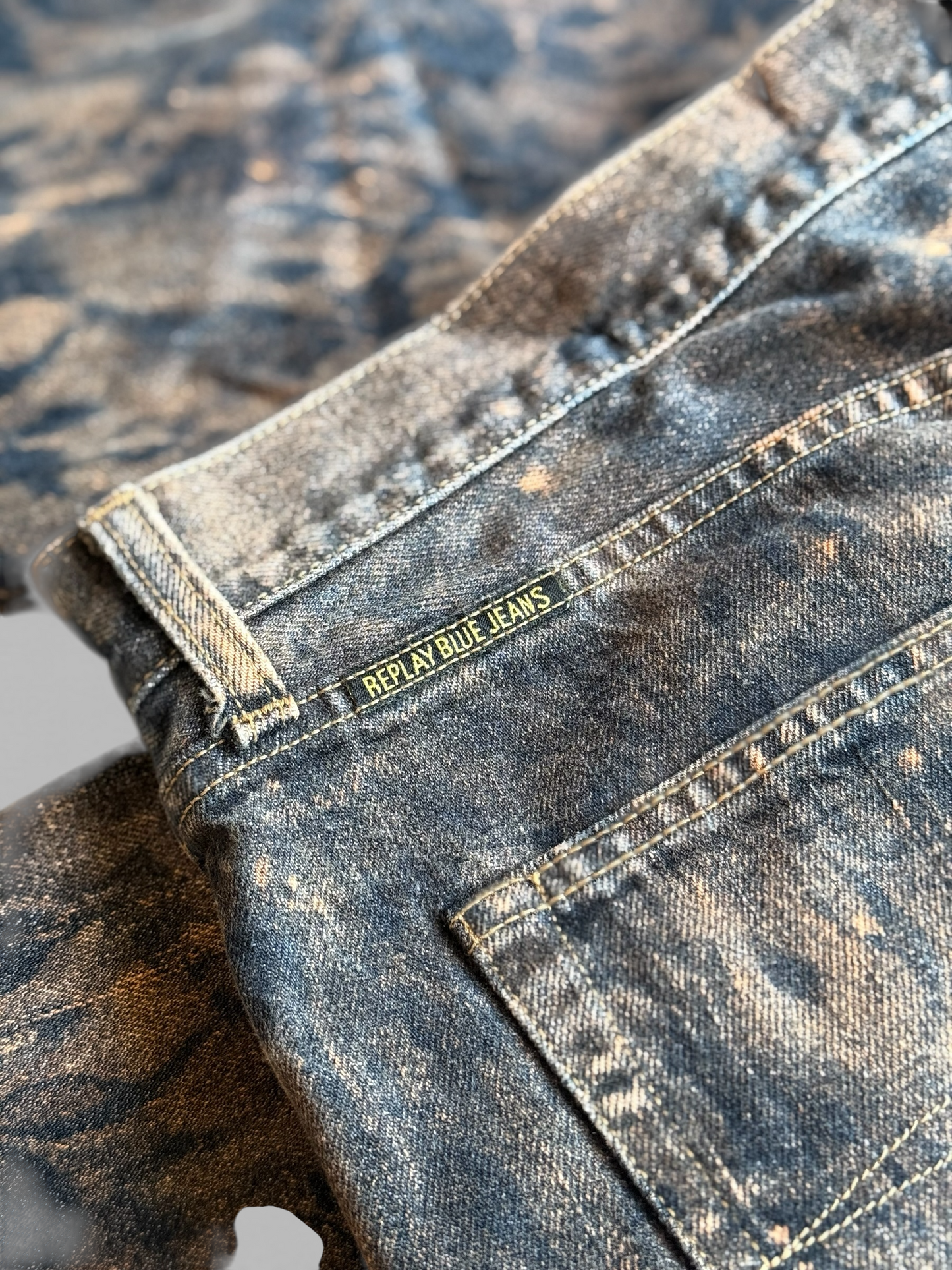Jeans Replay Custom 1-of-1 "Marble Damask" – Denim Lavorato a Mano – Archive Style